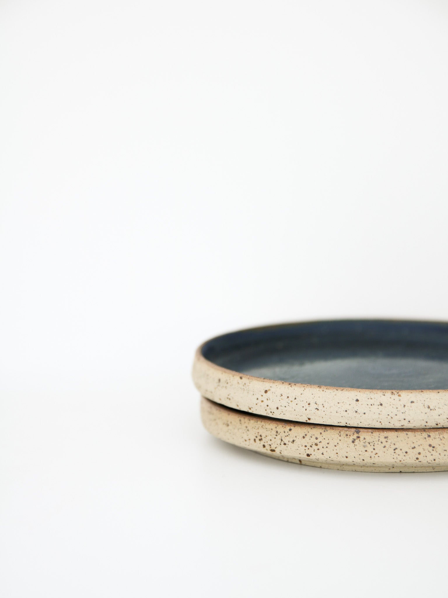 Bordje blauw met spikkel