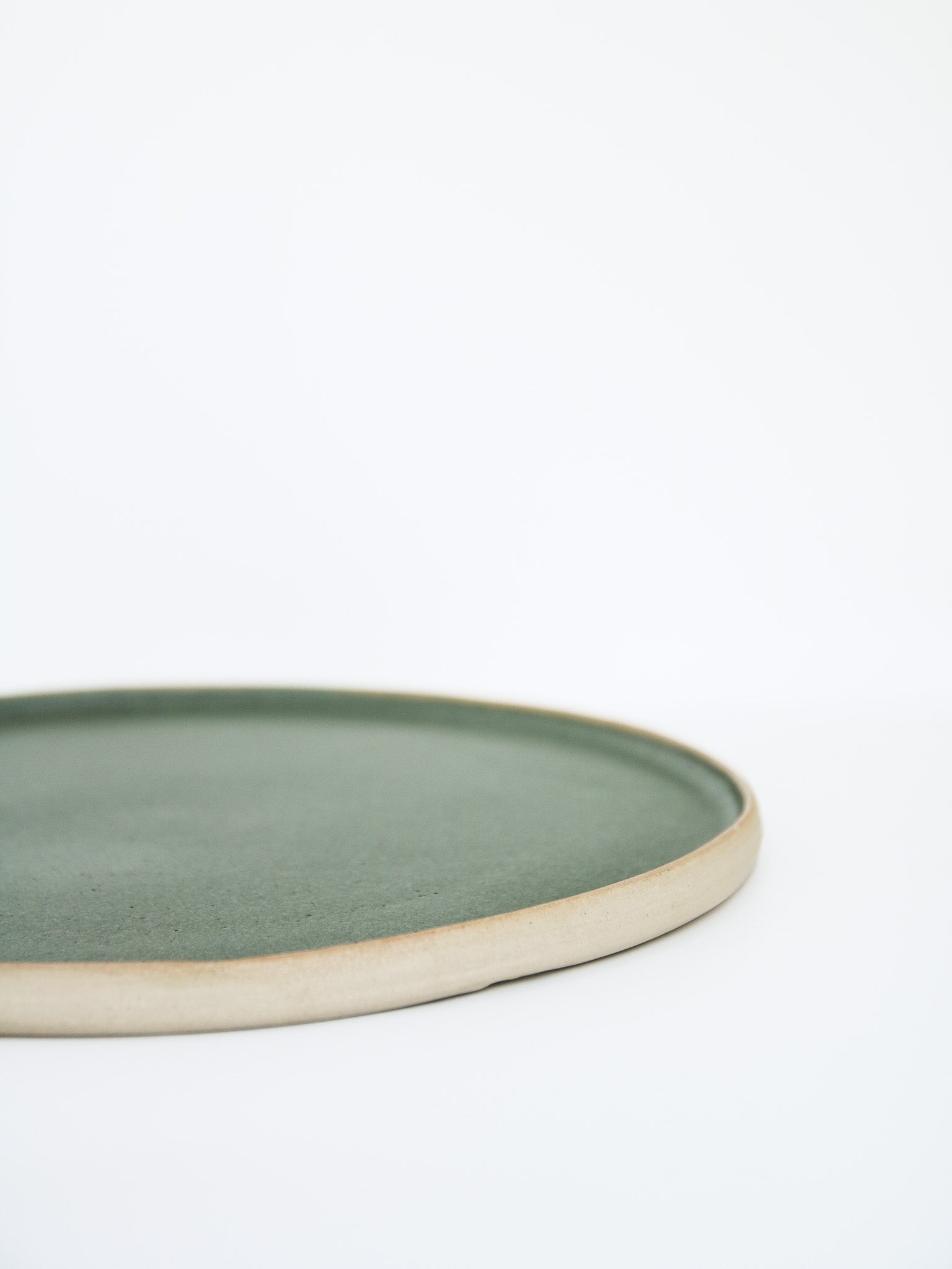 Bord middel mat groen