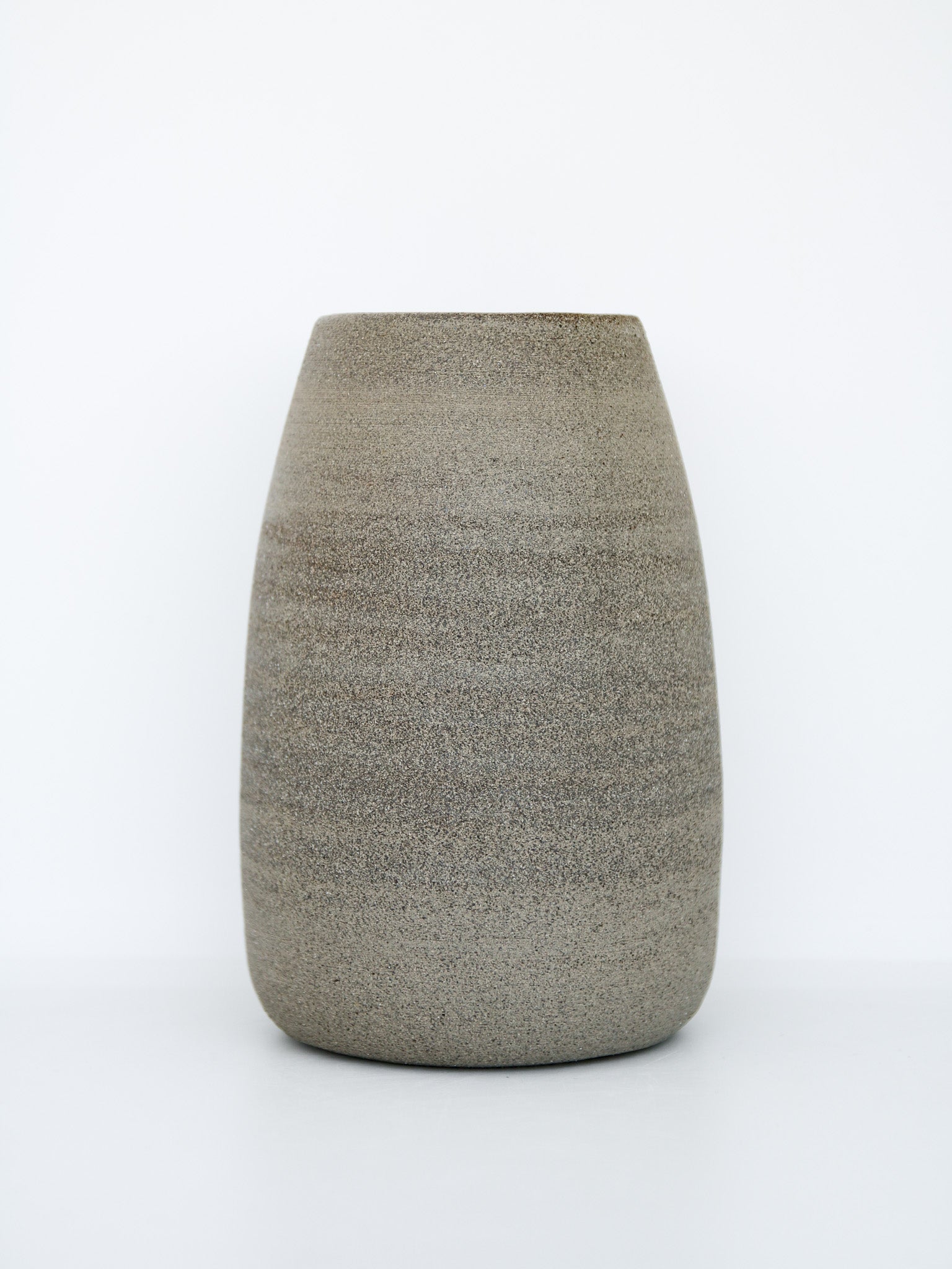 Vaasje recht grijs/bruin